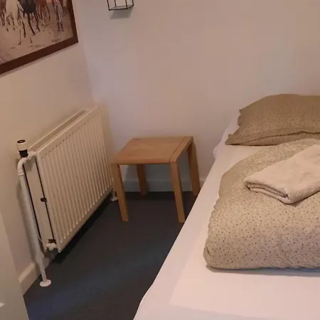 Dybvad Molle Bed & Breakfast