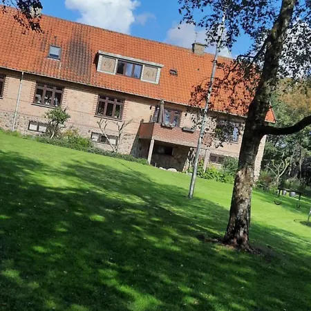 Dybvad Molle Bed & Breakfast Ars