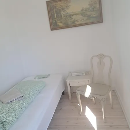 Bed & Breakfast Dybvad Molle *
