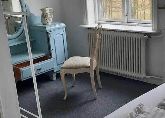 Dybvad Molle Nocleg ze śniadaniem Års